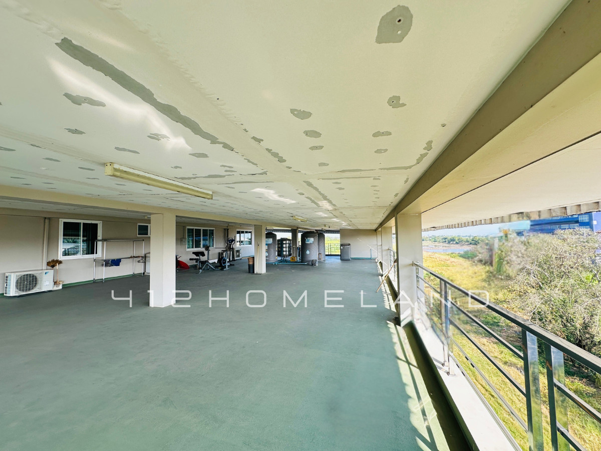 ขายโรงงานปทุมธานี รังสิต ธรรมศาสตร์ : ขายโรงงาน ขนาด 1,500 ตรม. ติดถนนเลียบคลอง 5 มีใบรับรอง อย./GMP/HACCP/รง.4 ครบ เดินเครื่องต่อได้ทันที คลองหลวง ปทุมธานี