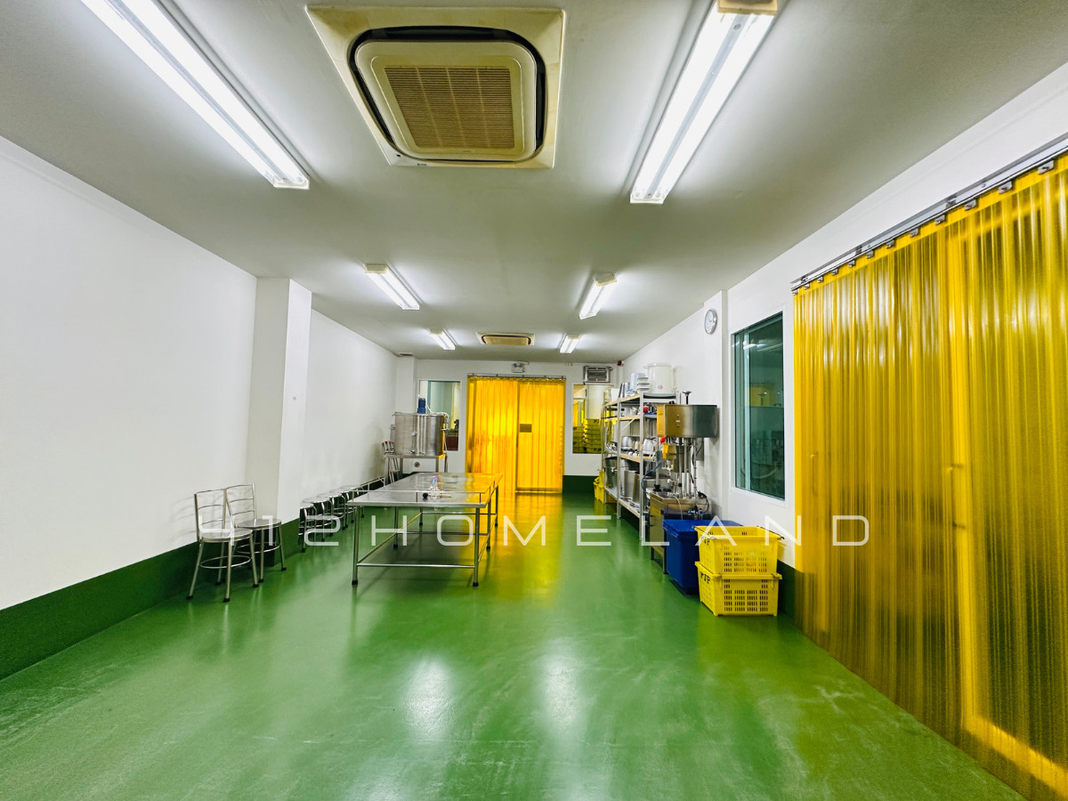 ขายโรงงานปทุมธานี รังสิต ธรรมศาสตร์ : ขายโรงงาน ขนาด 1,500 ตรม. ติดถนนเลียบคลอง 5 มีใบรับรอง อย./GMP/HACCP/รง.4 ครบ เดินเครื่องต่อได้ทันที คลองหลวง ปทุมธานี