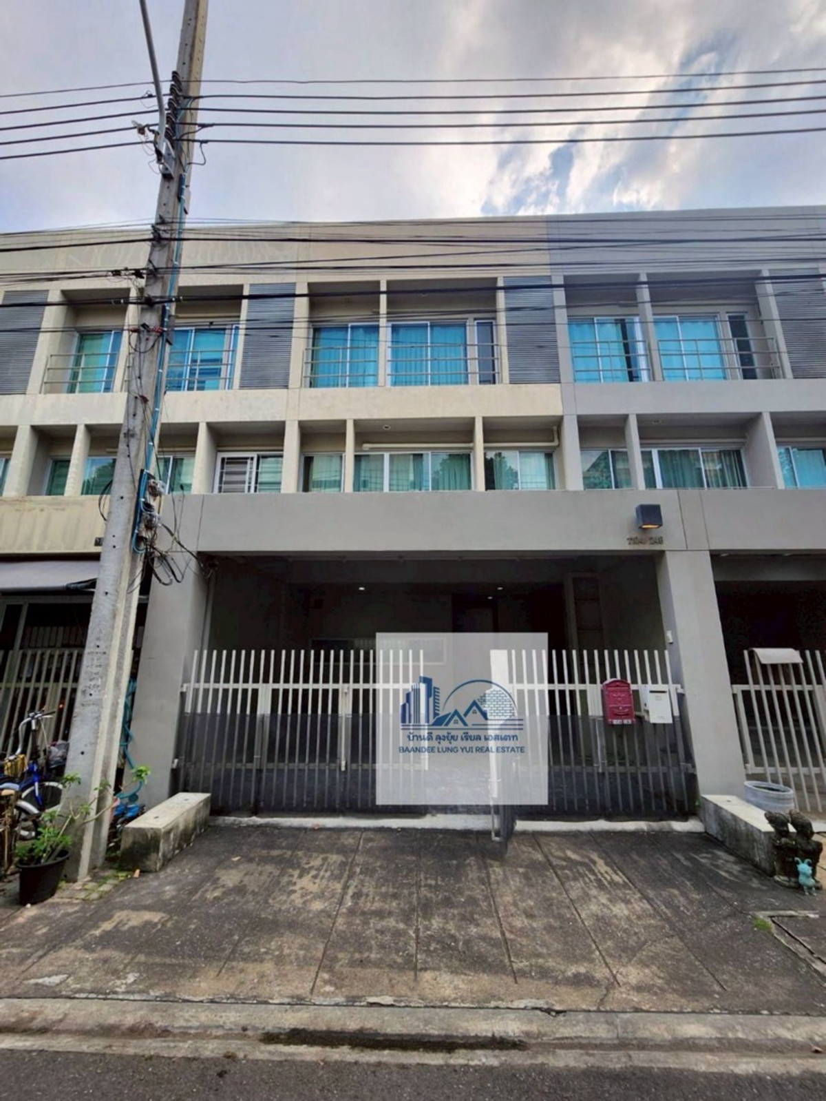 For RentTownhomePattanakan, Srinakarin : For rent Noble Cube Phatthanakan, near Thonglor, very beautiful ✨️🛩️🌈