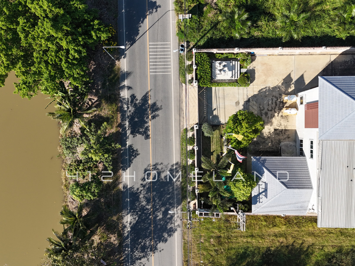 ขายโรงงานปทุมธานี รังสิต ธรรมศาสตร์ : ขายโรงงาน ขนาด 1,500 ตรม. ติดถนนเลียบคลอง 5 มีใบรับรอง อย./GMP/HACCP/รง.4 ครบ เดินเครื่องต่อได้ทันที คลองหลวง ปทุมธานี