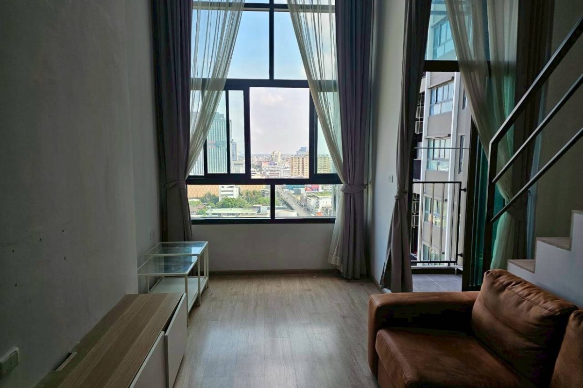 ขายคอนโดพระราม 9 เพชรบุรีตัดใหม่ RCA : 🔥ขายด่วนทรัพย์ธนาคาร🔥ห้องชุด ไอดีโอ นิว พระรามเก้าตัดใหม่