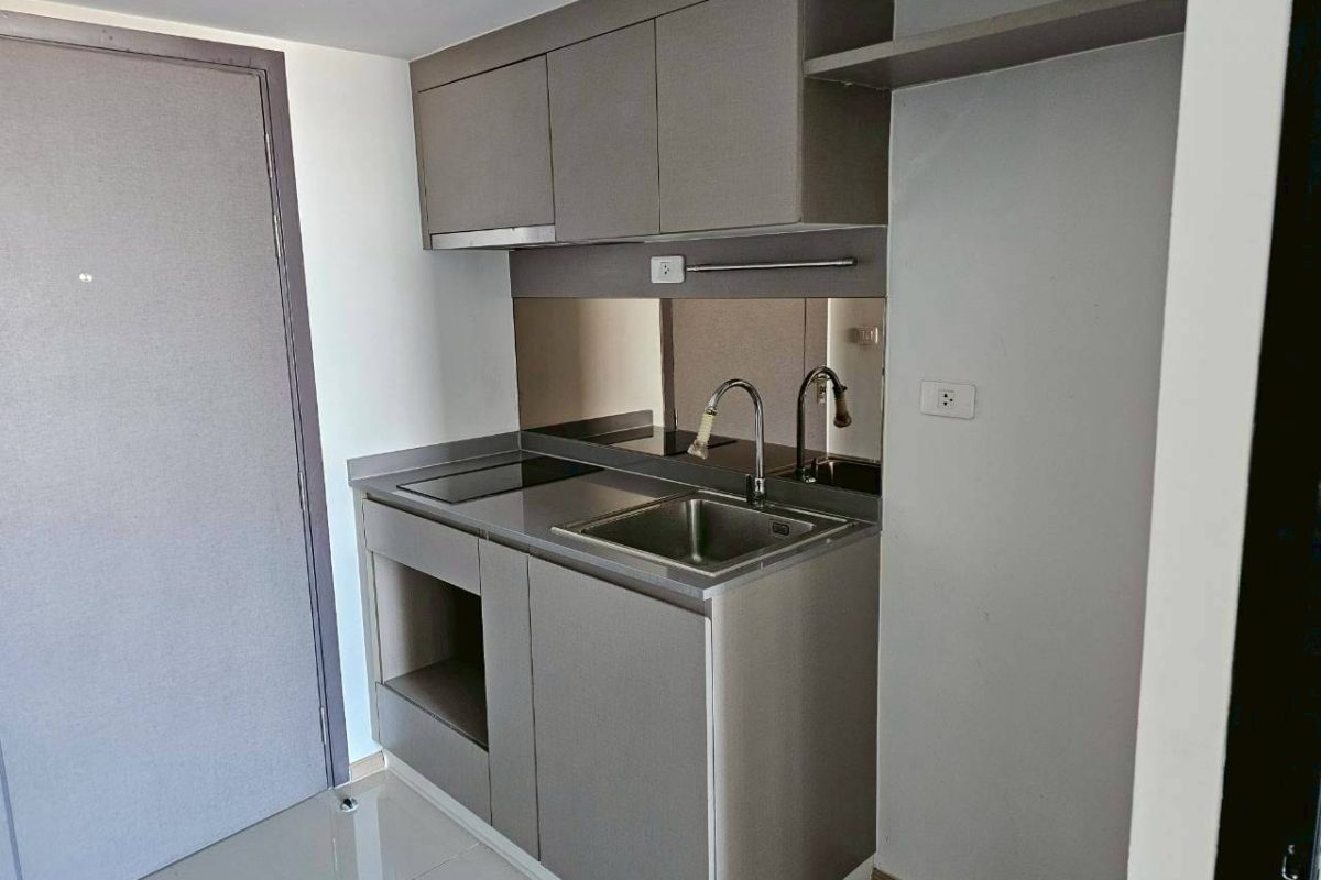 ขายคอนโดพระราม 9 เพชรบุรีตัดใหม่ RCA : 🔥ขายด่วนทรัพย์ธนาคาร🔥ห้องชุด ไอดีโอ นิว พระรามเก้าตัดใหม่