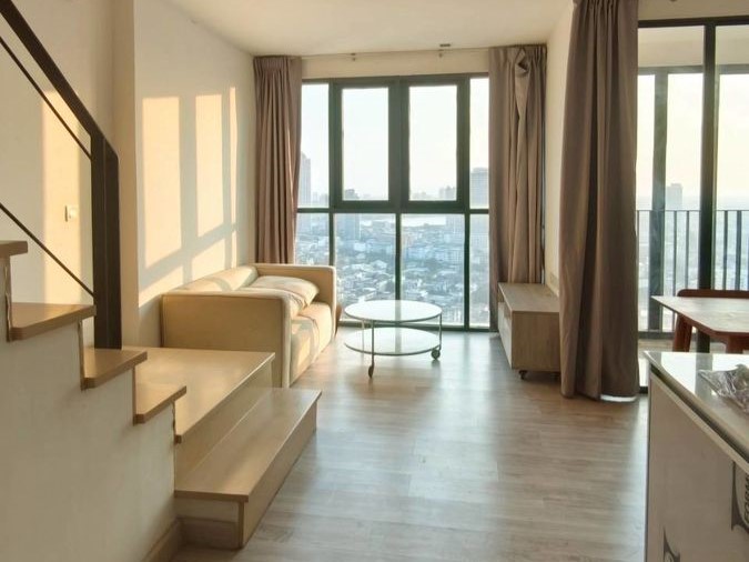 For SaleCondoWongwianyai, Charoennakor : 🔥Urgent Sale+🔥Ideo Mobi Sathorn, near BTS Krung Thonburi Station, fully furnished, ready to move in