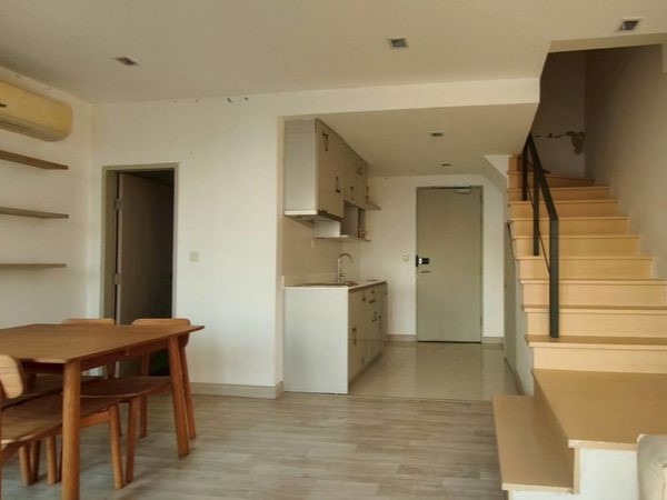 For SaleCondoWongwianyai, Charoennakor : 🔥Urgent Sale+🔥Ideo Mobi Sathorn, near BTS Krung Thonburi Station, fully furnished, ready to move in