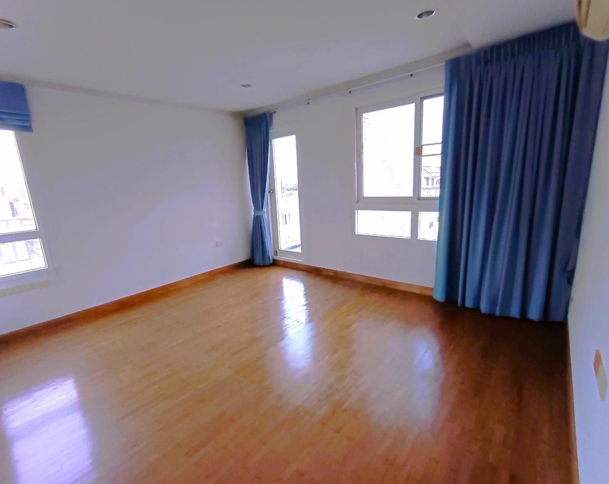 ขายคอนโดสาทร นราธิวาส : 🔥ขายด่วน+🔥บ้านสิริ สาทร ใกล้สถานีรถไฟฟ้า MRT คลองเตย เฟอร์นิเจอร์ครบ พร้อมเข้าอยู่