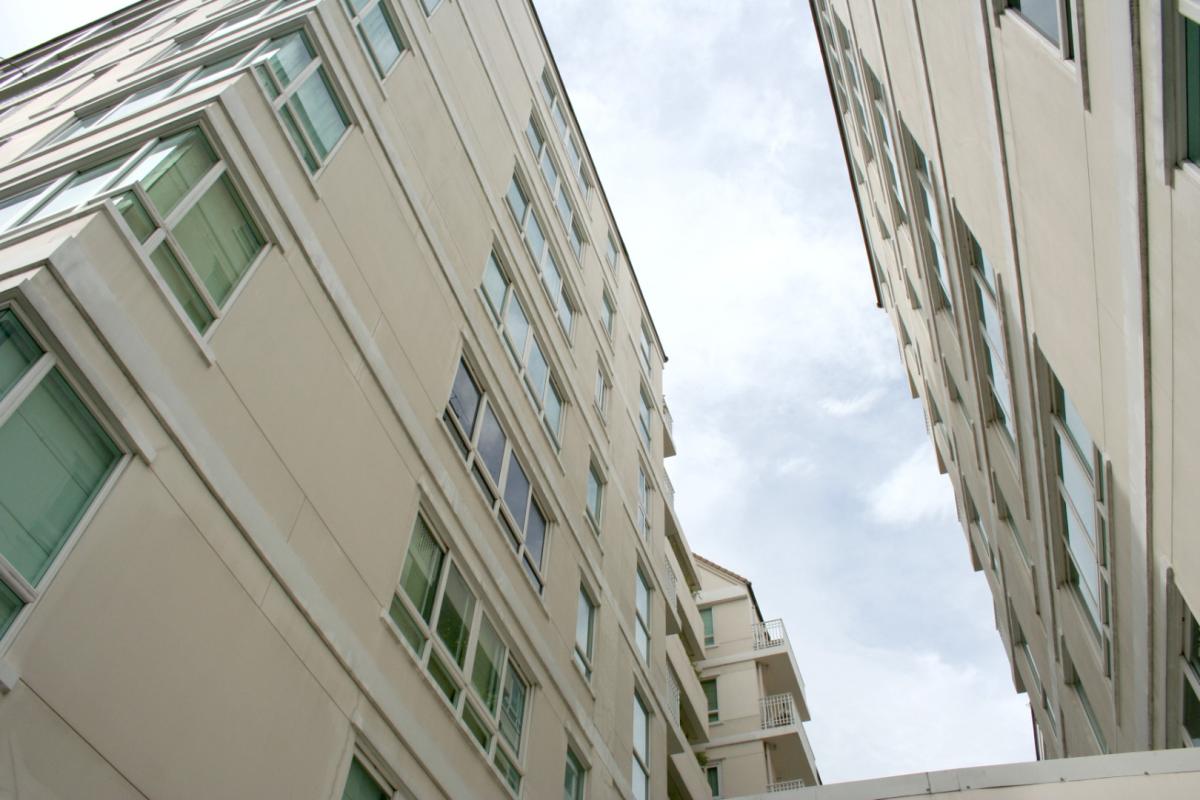 For SaleCondoSathorn, Narathiwat : 🔥Urgent Sale+🔥 Baan Siri Sathorn, near Khlong Toei MRT Station, fully furnished, ready to move in.