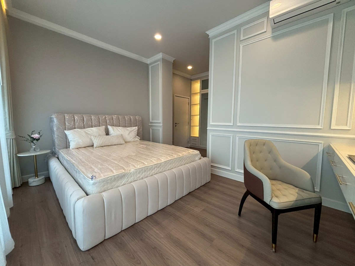 ให้เช่าบ้านลาดกระบัง สุวรรณภูมิ : เช่าบ้านหรู ใกล้สนามบิน BKK เศรษฐสิริ บางนา-สุวรรณภูมิ ตกแต่ง Premium เฟอร์ฯ ครบ