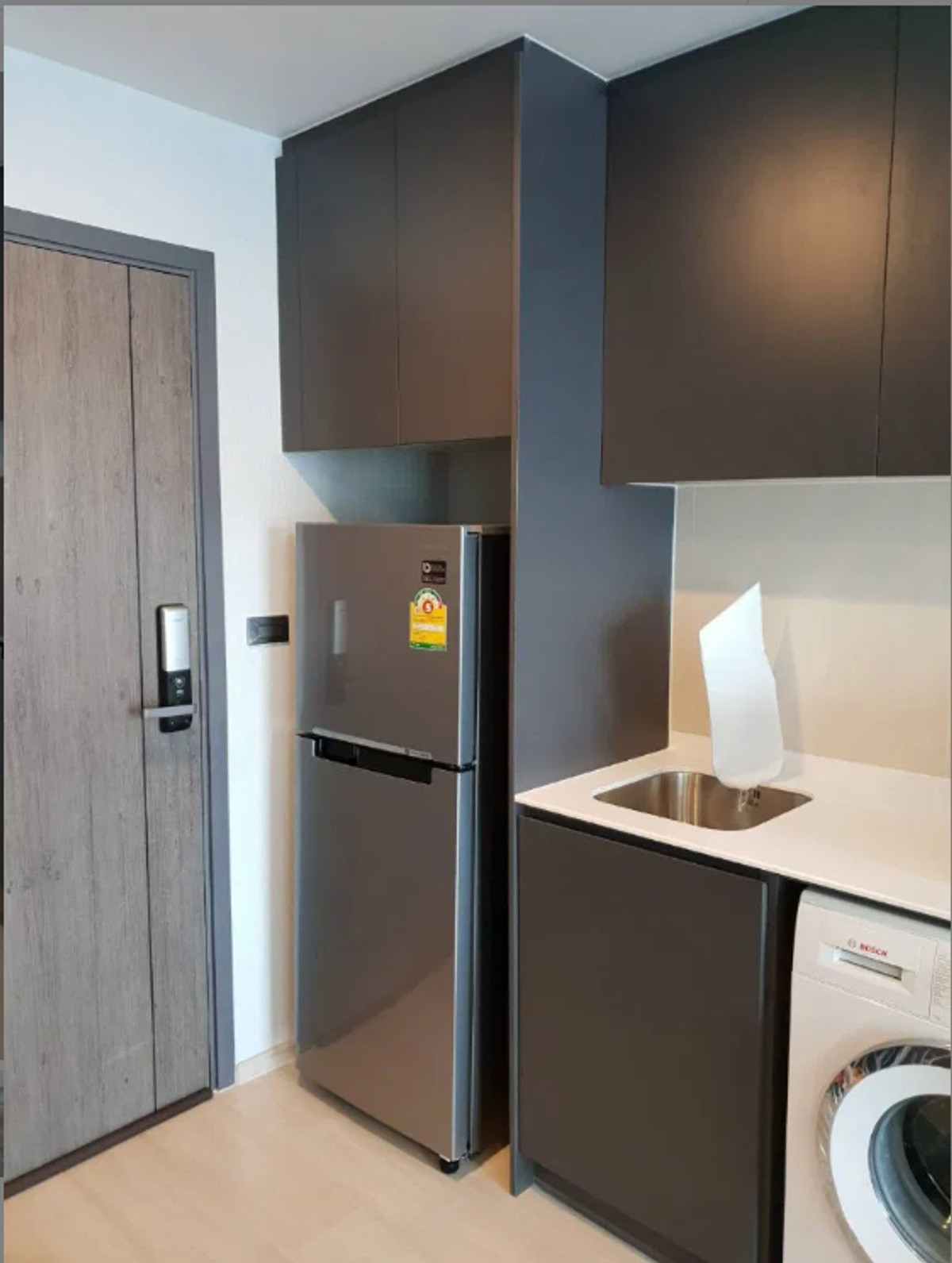 For RentCondoSukhumvit, Asoke, Thonglor : Venio 35 sq.m. Eng 中 日 Please add LINE ID @806qphgn o8415o5483