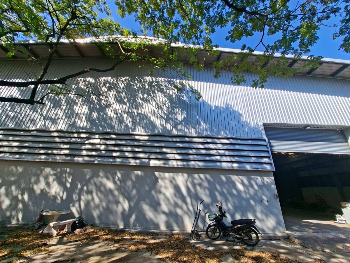 For RentWarehousePattanakan, Srinakarin : Warehouse Pattanakarn 20 for Warehouse • Logistics • Pickleball • Badminton • Assembly and Commercial Business | WAREHOUSE PATTANAKARN 20 FOR RENT