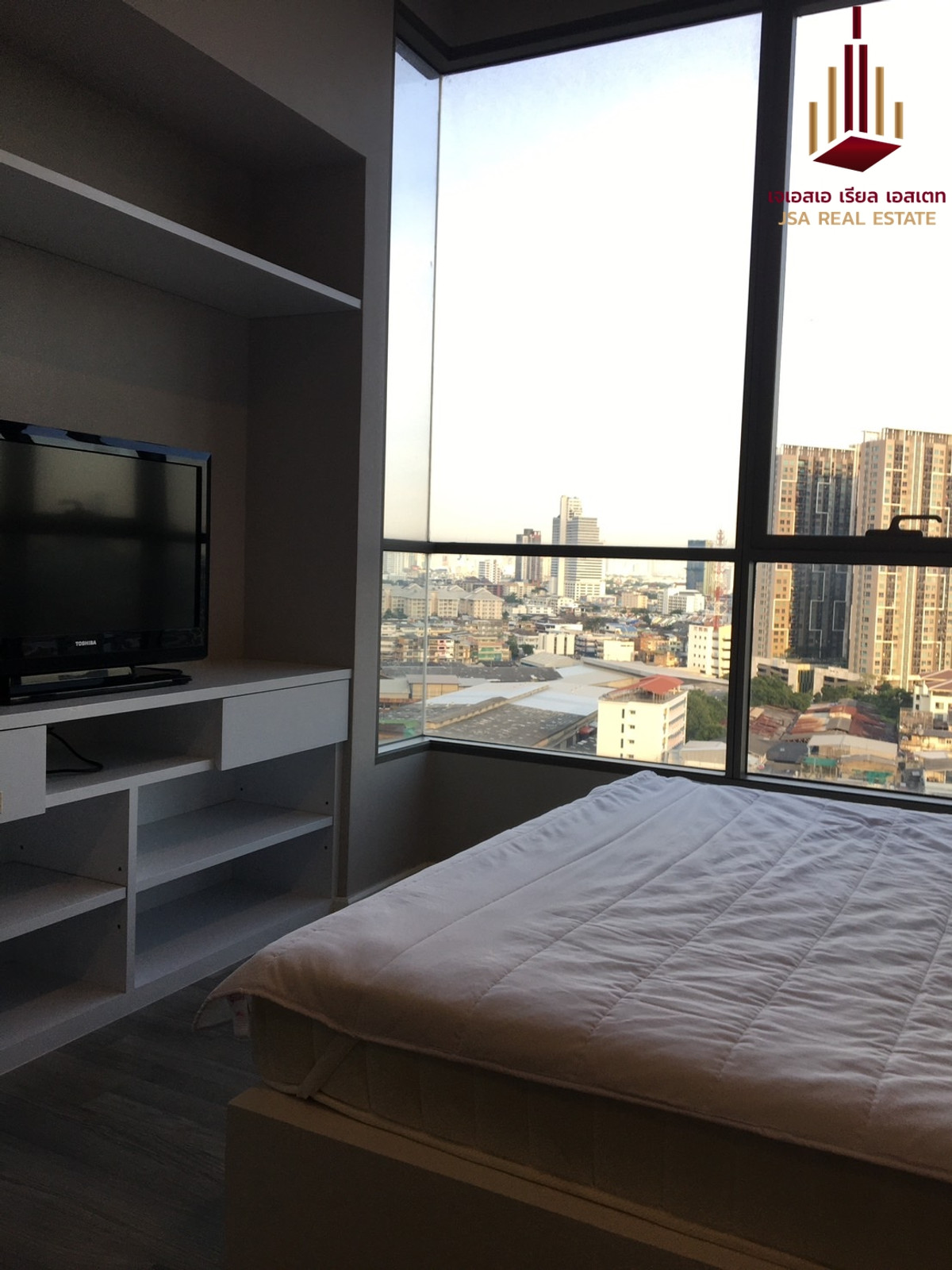 For RentCondoSathorn, Narathiwat : ✨ For Rent: The Room Sathorn - St. Louis Condo ✨ 💰 Only 18,000 THB/month