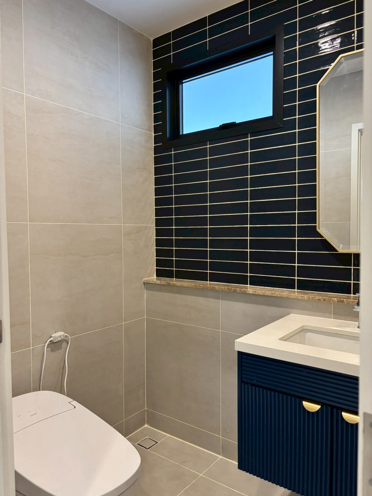 ให้เช่าบ้านลาดกระบัง สุวรรณภูมิ : เช่าบ้านหรู ใกล้สนามบิน BKK เศรษฐสิริ บางนา-สุวรรณภูมิ ตกแต่ง Premium เฟอร์ฯ ครบ