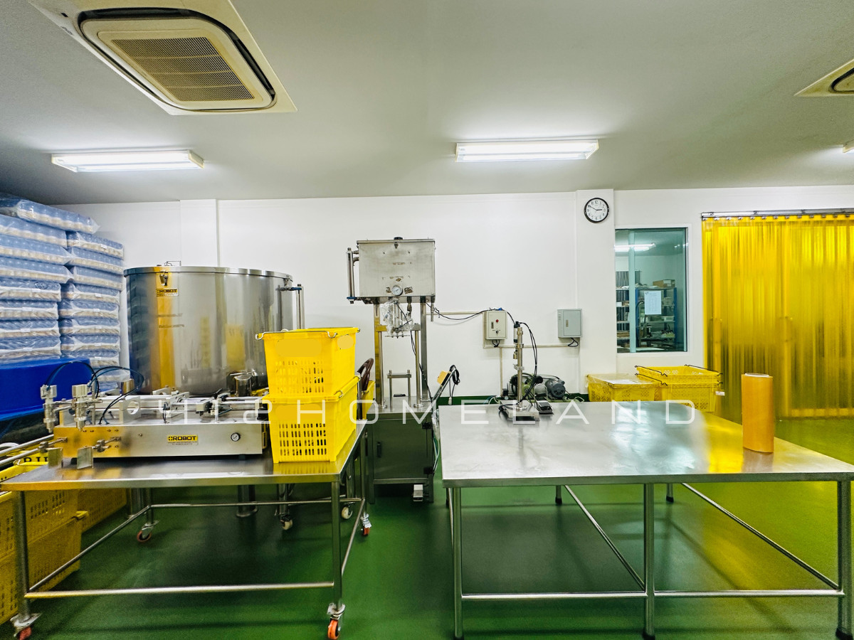 ขายโรงงานปทุมธานี รังสิต ธรรมศาสตร์ : ขายโรงงาน ขนาด 1,500 ตรม. ติดถนนเลียบคลอง 5 มีใบรับรอง อย./GMP/HACCP/รง.4 ครบ เดินเครื่องต่อได้ทันที คลองหลวง ปทุมธานี