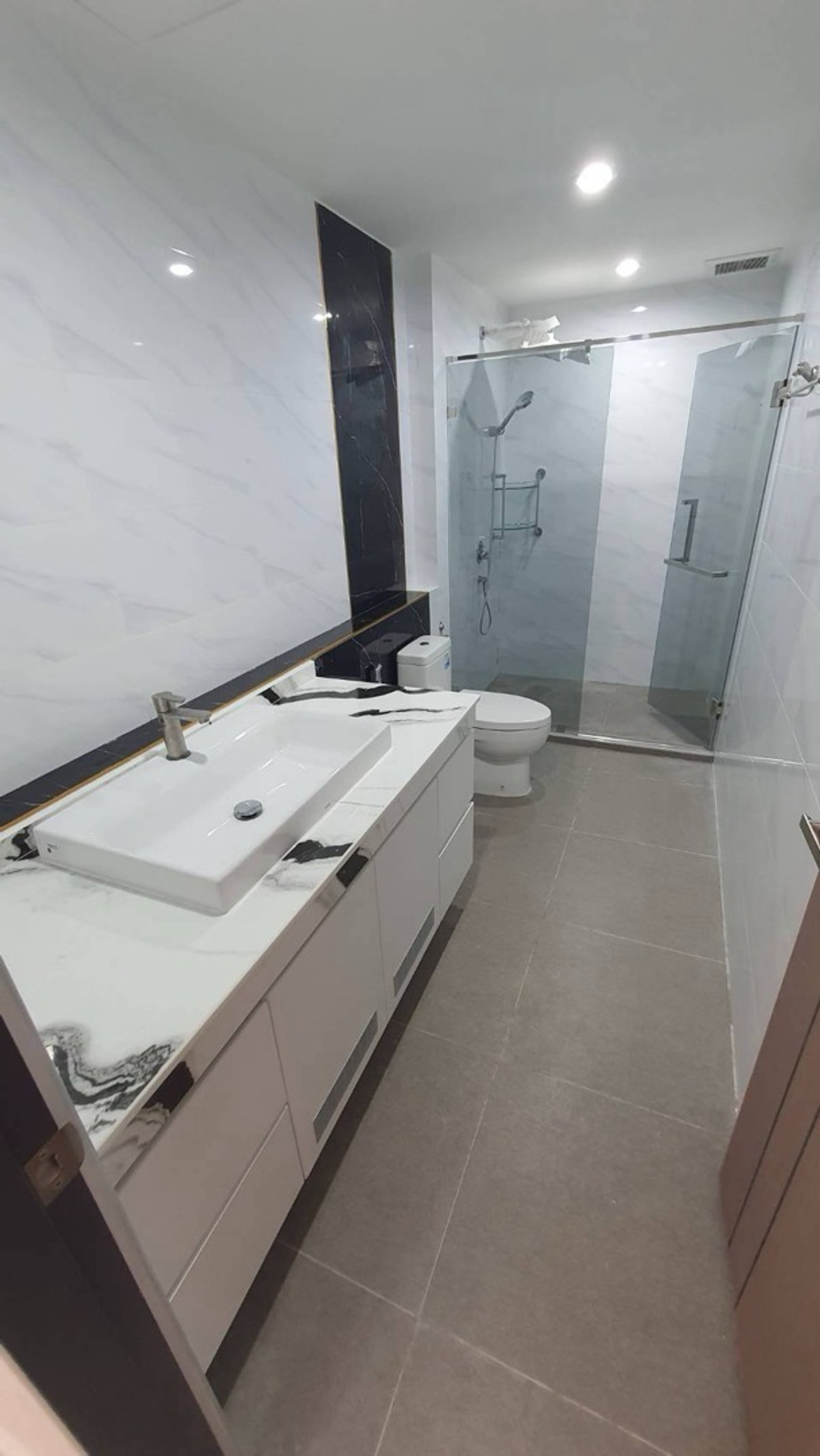 ให้เช่าบ้านโชคชัย4 ลาดพร้าว71 : 🏡 ให้เช่าบ้านเดี่ยว 5 ห้องนอน – โชคชัย 4 (โลเคชั่นดีมาก)