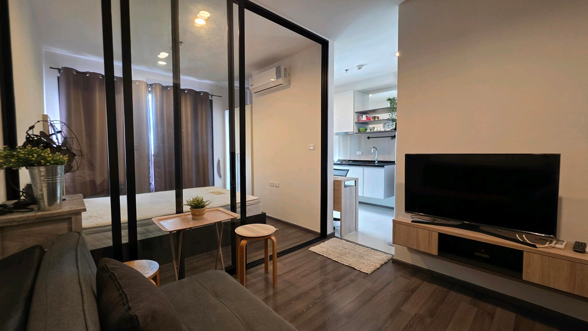 For RentCondoOnnut, Udomsuk : The Base Park East Sukhumvit 77 for  𝐑𝐞𝐧t 💥Corner Room💥💥