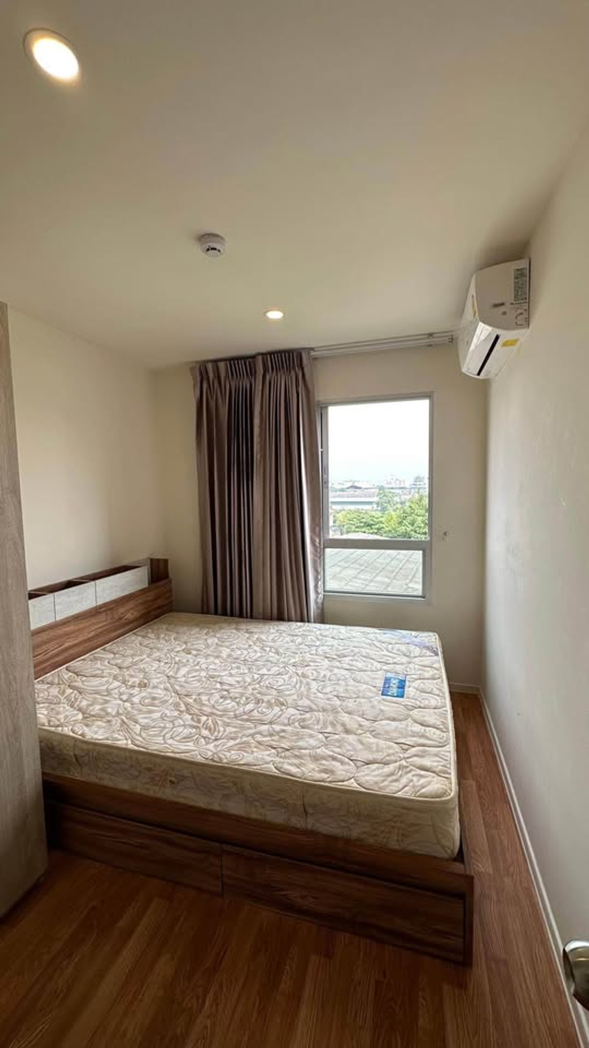 For SaleCondoSamut Prakan,Samrong : (Code SM1605) Condo for sale Lumpini ville sukhumvit 76 – bearing station, Lumpini Ville Sukhumvit 76 - Bearing Station, near BTS Bearing station.