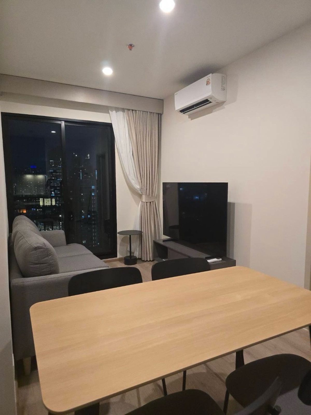 For RentCondoRama9, Petchburi, RCA : For rent NUE DISTRICT R9 new room ❗️🛋️ 2 bedrooms ✅LineOA : @ladysai
