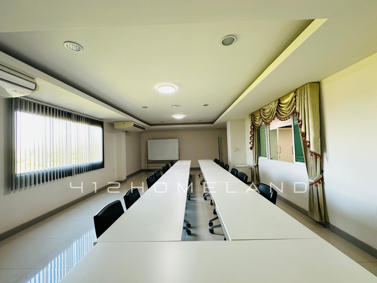 ขายโรงงานปทุมธานี รังสิต ธรรมศาสตร์ : ขายโรงงาน ขนาด 1,500 ตรม. ติดถนนเลียบคลอง 5 มีใบรับรอง อย./GMP/HACCP/รง.4 ครบ เดินเครื่องต่อได้ทันที คลองหลวง ปทุมธานี