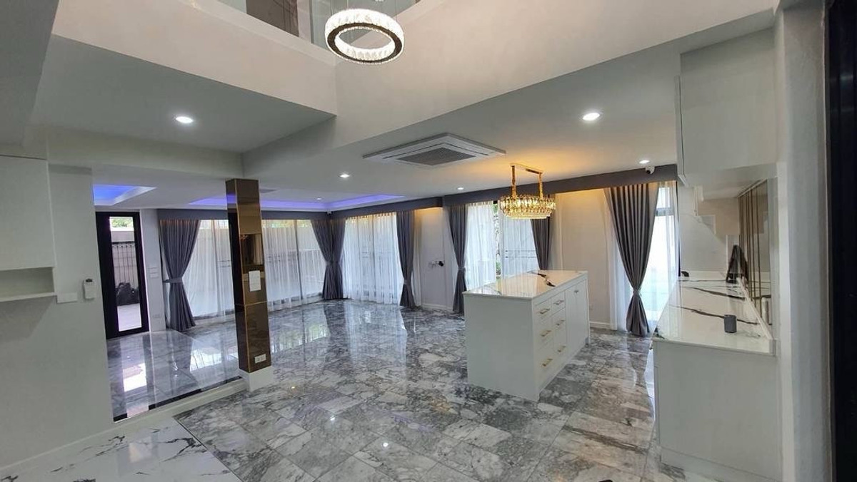 ให้เช่าบ้านโชคชัย4 ลาดพร้าว71 : 🏡 ให้เช่าบ้านเดี่ยว 5 ห้องนอน – โชคชัย 4 (โลเคชั่นดีมาก)