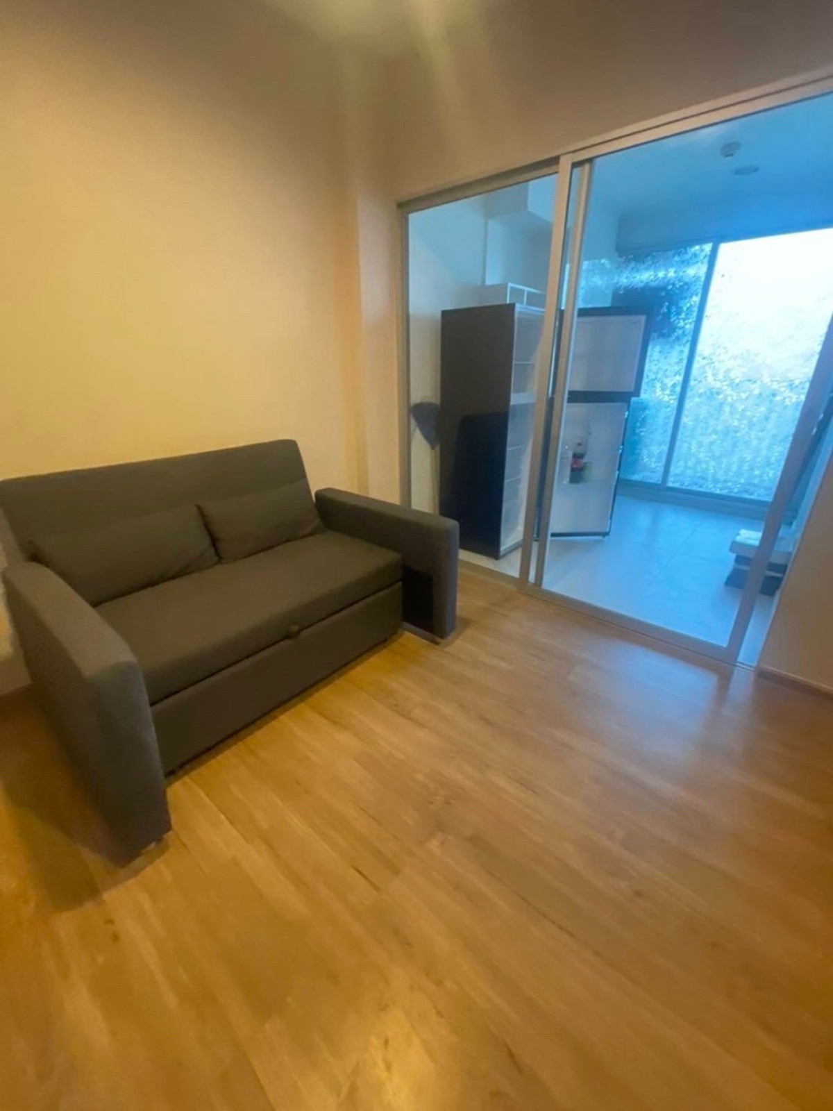 For RentCondoSathorn, Narathiwat : Condo Fusechan Sathorn for rent Condo Fusechan Sathorn for rent