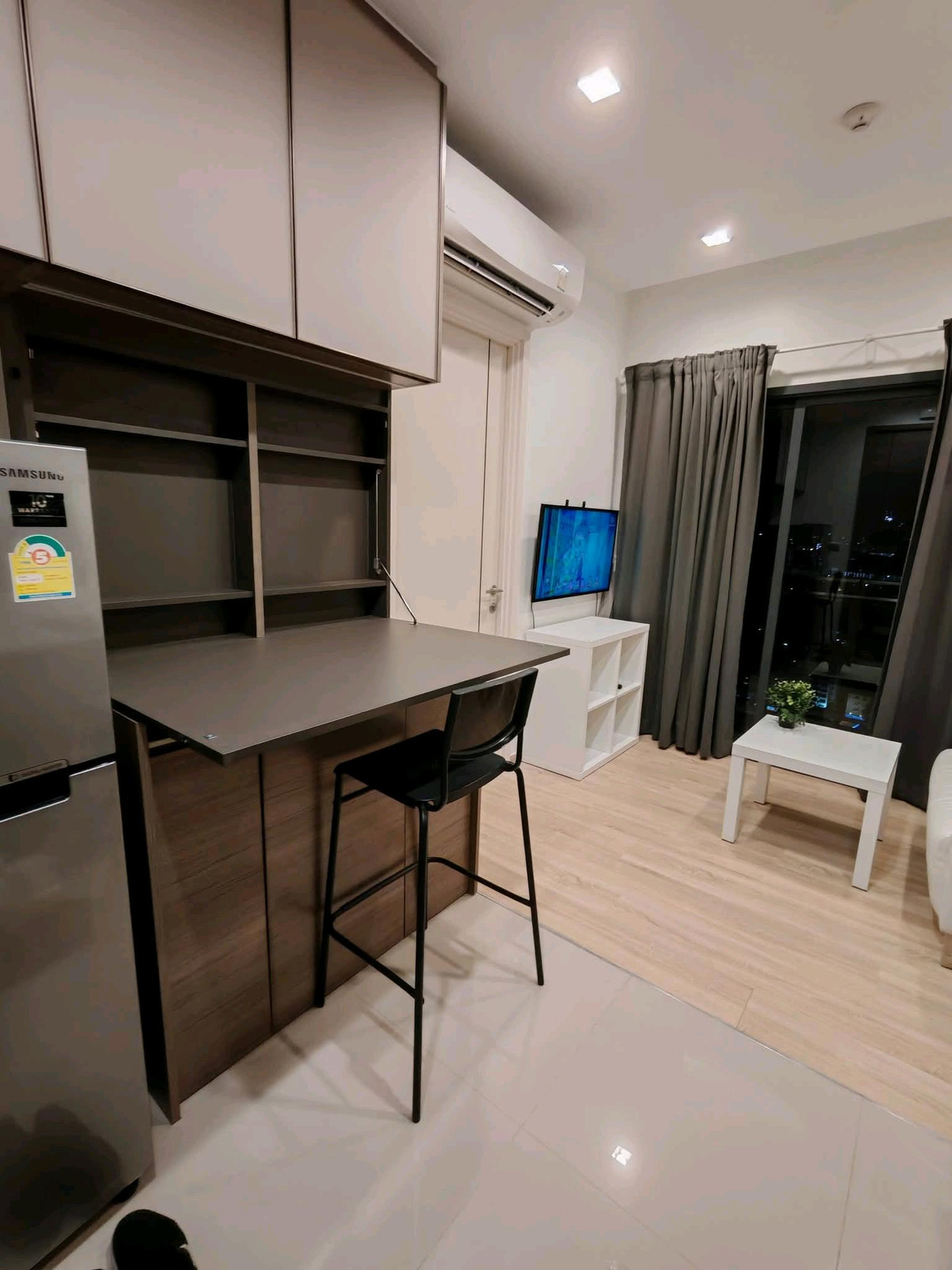 ให้เช่าคอนโดสะพานควาย จตุจักร : 🍃✨ “คอนโดใจกลางเมือง ใกล้ BTS สะพานควาย พร้อมส่วนกลางครบครัน อยู่สบาย ทุกไลฟ์สไตล์”