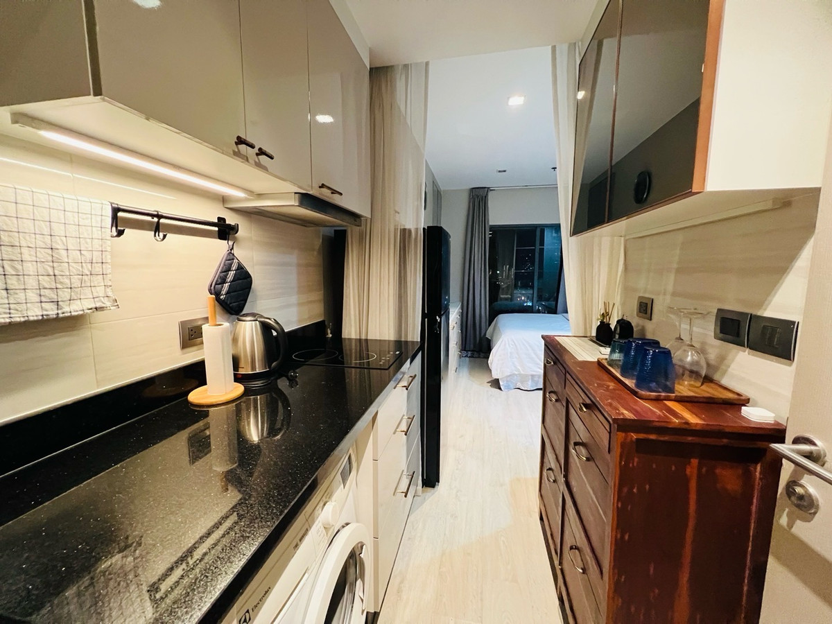 For RentCondoOnnut, Udomsuk : 🔥For Rent Now🔥 Ideo Mobi Sukhumvit 81, luxuriously decorated unit with beautiful view, fully furnished and ready to move in. Near BTS On Nut station.