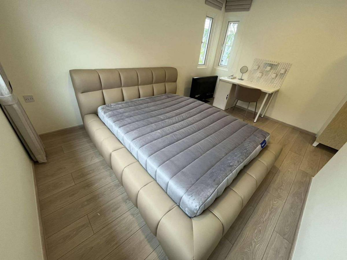 For SaleHouseBangna, Bearing, Lasalle : Townhome Villaggio 3 Srinakarin-Bangna, luxury design, prime location. Awesome price, ready to move in immediately. Invest or live, definitely worth it.