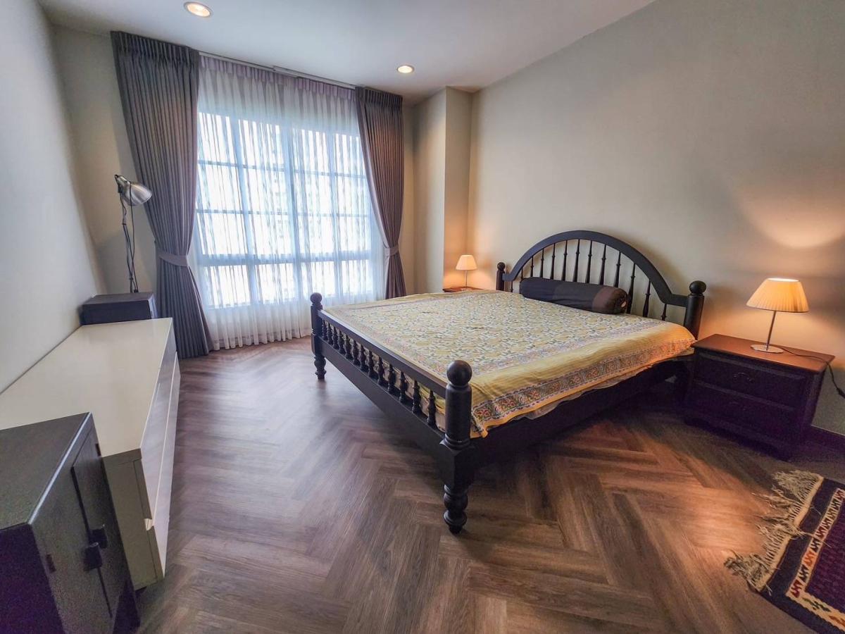 For RentCondoSamut Prakan,Samrong : 03/04/2026, 🌟 For rent: Citi Smart Sukhumvit 18 condo | 2 bedrooms, 73 sq.m. in the heart of Asoke 🌟
Connected to BTS/MRT, close to shopping and famous schools, only 35,000 Baht/month! 0642748883