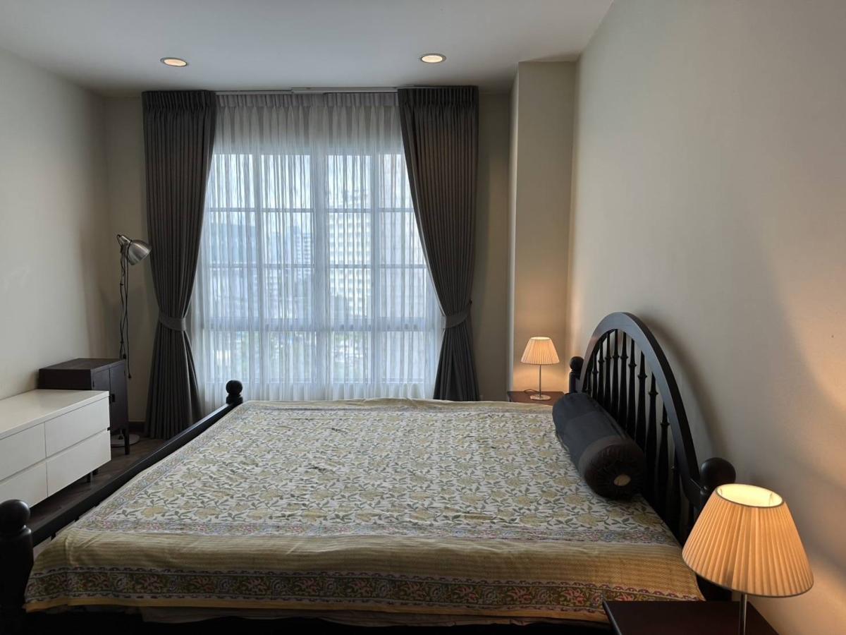 For RentCondoSamut Prakan,Samrong : 03/04/2026, 🌟 For rent: Citi Smart Sukhumvit 18 condo | 2 bedrooms, 73 sq.m. in the heart of Asoke 🌟
Connected to BTS/MRT, close to shopping and famous schools, only 35,000 Baht/month! 0642748883