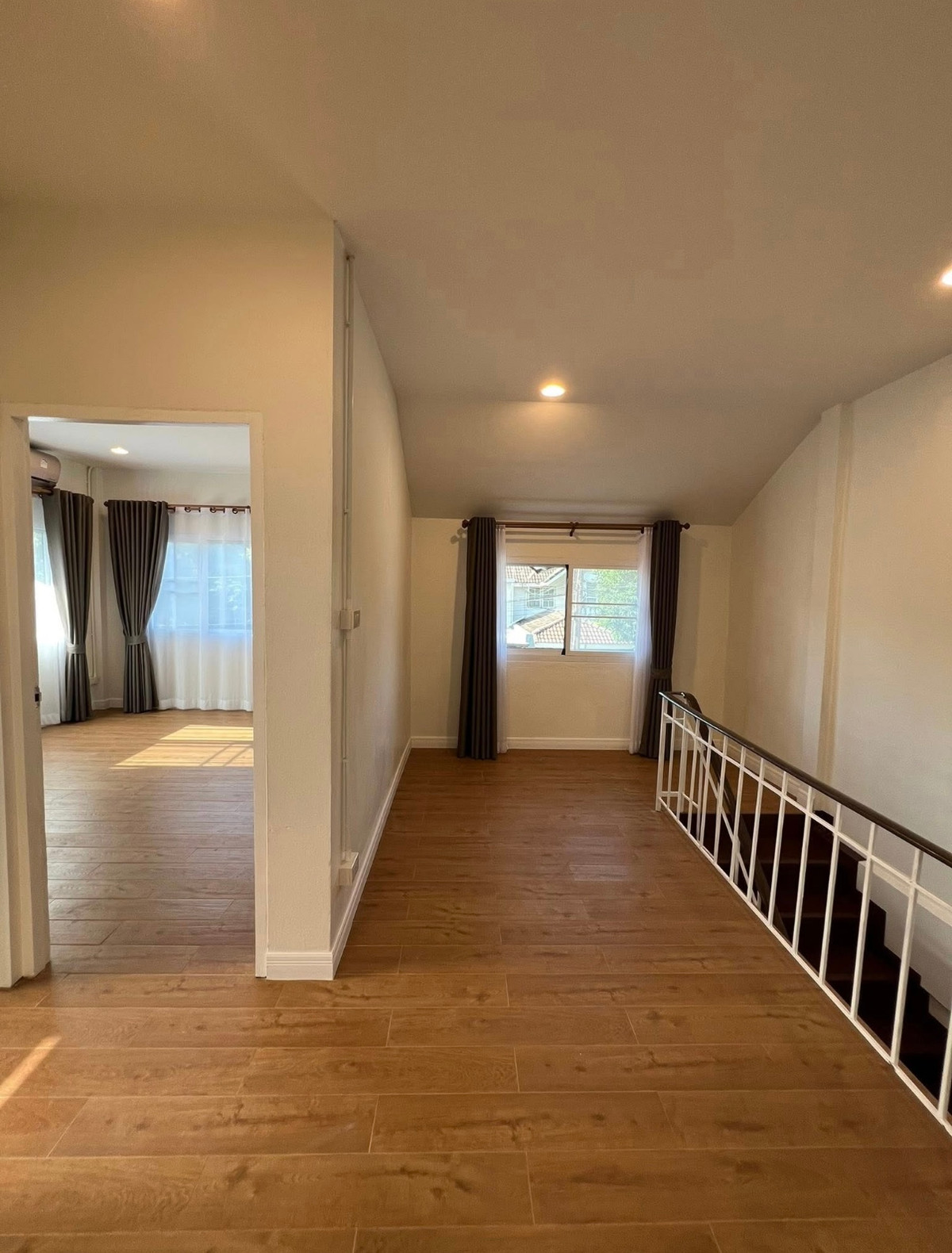 ให้เช่าบ้านวิภาวดี ดอนเมือง หลักสี่ : ให้เช่าบ้านรีโนเวทใหม่ หมู่บ้านวังทองริเวอร์พาค ใกล้บีทีเอส แยก คปอ. และสนามบินดอนเมือง