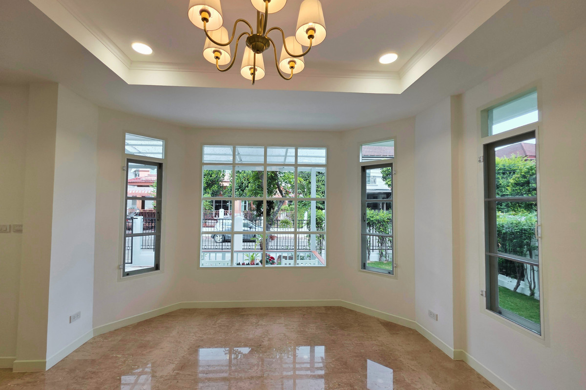 ขายบ้านเกษตรศาสตร์ รัชโยธิน : ขายบ้านหลังใหญ่ 85 ตร.วา โฮมมี่สไตล์ นันทวันวัชรพล ใหม่มาก พร้อมอยู่