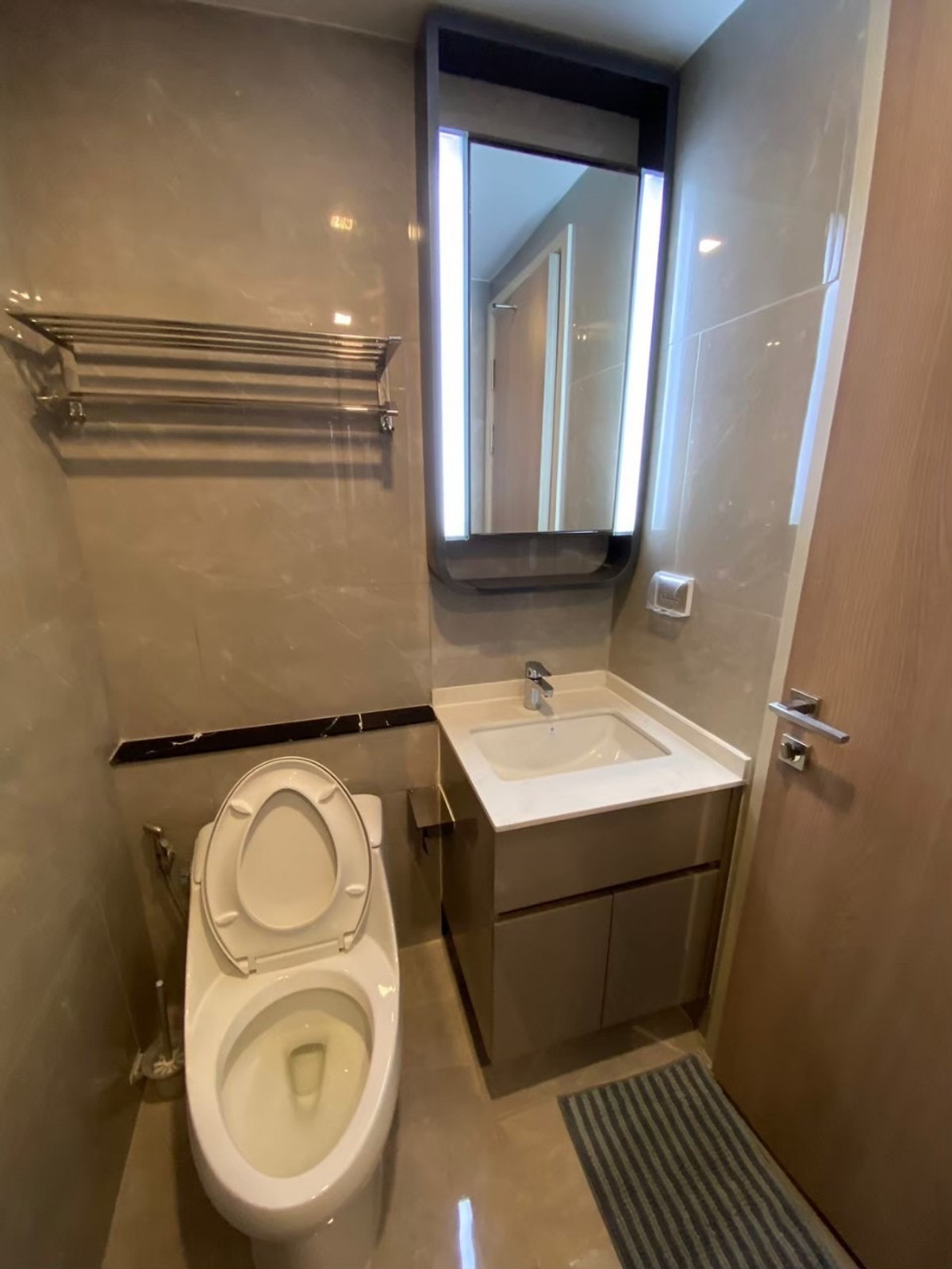 ให้เช่าคอนโดพระราม 9 เพชรบุรีตัดใหม่ RCA : ให้ เช่า ด่วน 195 One9Five Asoke Rama9 วัน ไนน์ ไฟว์ อโศก - พระราม 9 (ห้องใหม่ราคาพิเศษ)