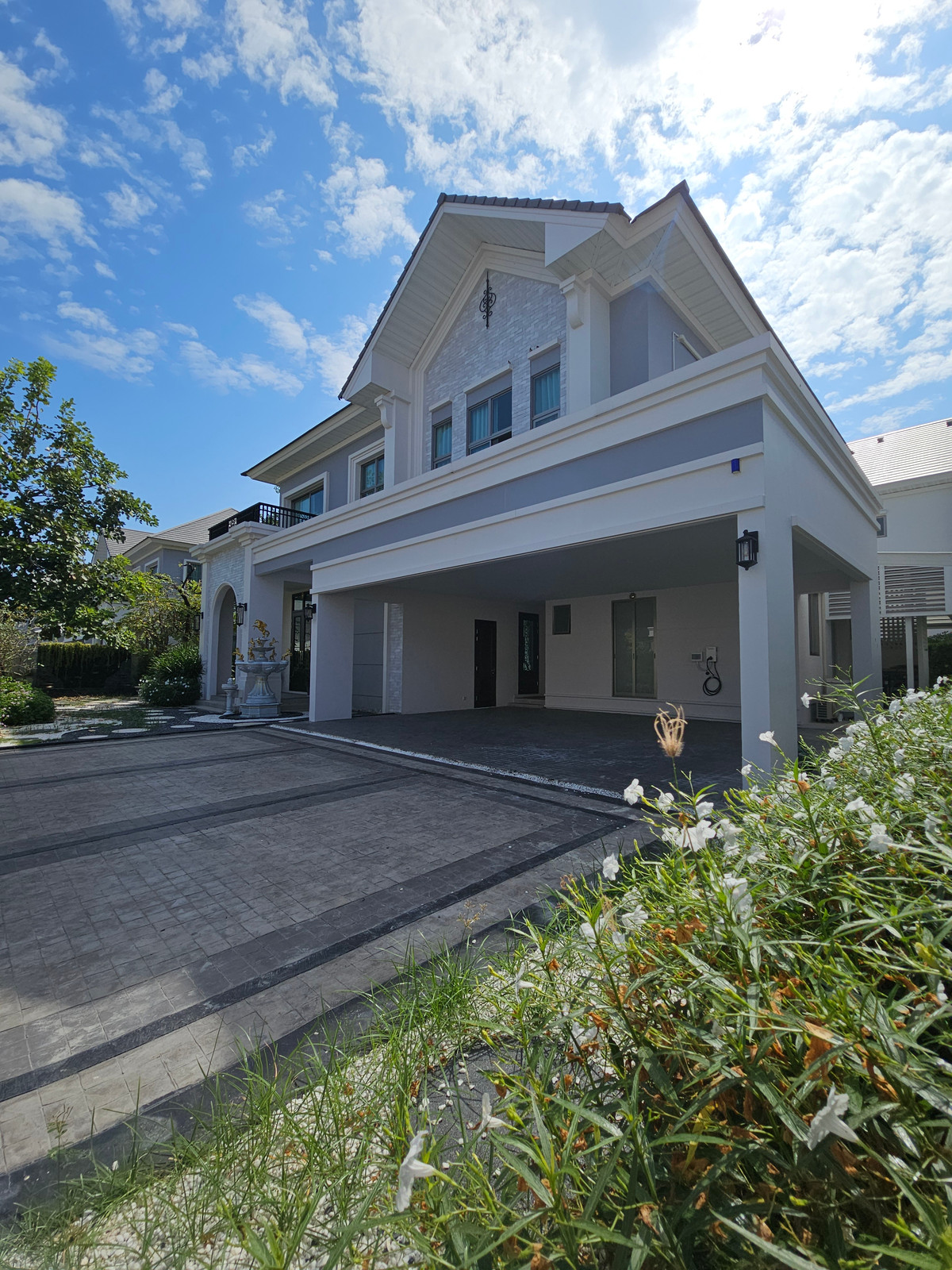 HouseLadkrabang, Suwannaphum Airport : For rent: Perfect Masterpiece Sukhumvit 77 (137 sq m.) 4 bedrooms, 6 bathrooms, next to Robinson Lat Krabang.