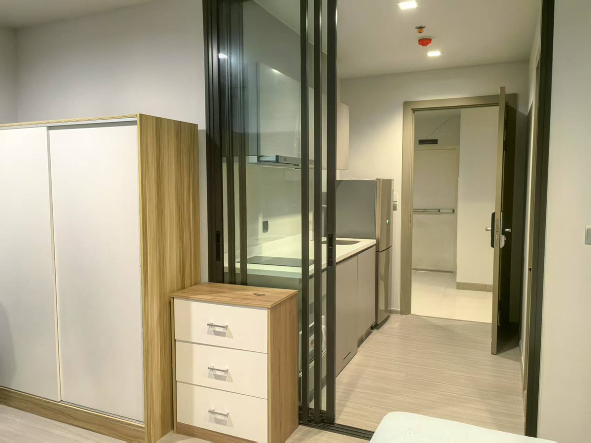 ให้เช่าคอนโดพระราม 9 เพชรบุรีตัดใหม่ RCA : [For Rent] Life Asoke Rama 9 | 1BR 28 sq.m | Floor 20 | 18,000 THB | Ref: T2119 | LINE: @323gqmho | Tel: 064-831-5424