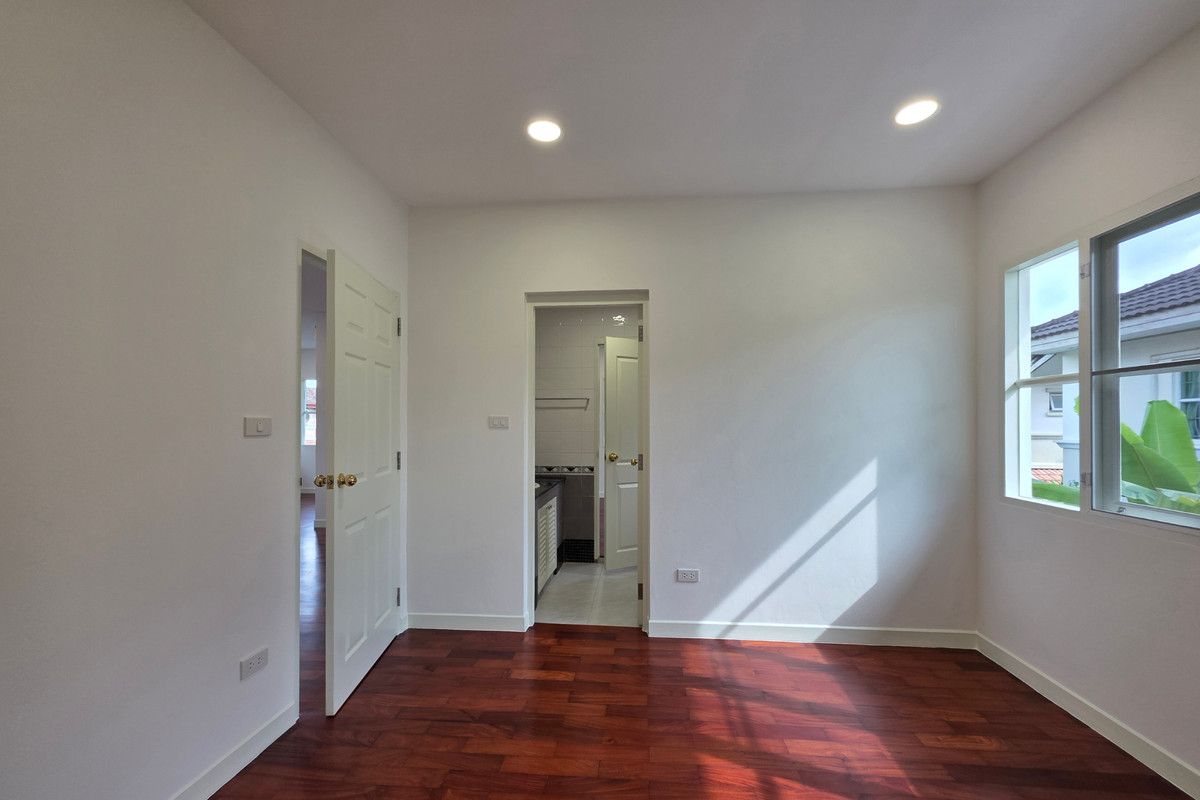 ขายบ้านเกษตรศาสตร์ รัชโยธิน : ขายบ้านหลังใหญ่ 85 ตร.วา โฮมมี่สไตล์ นันทวันวัชรพล ใหม่มาก พร้อมอยู่