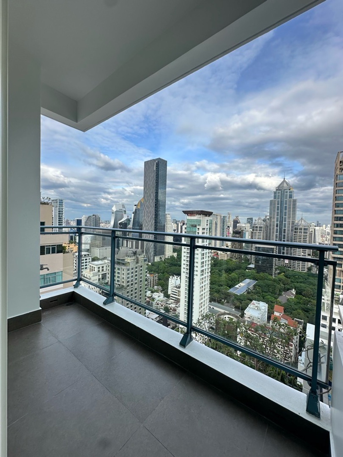 For SaleCondoWitthayu, Chidlom, Langsuan, Ploenchit : 🔥 Luxury Condo for Sale | Q Langsuan – Rare Large Unit 137.52 SQM - 2BR 3BT - ‼️Amazing view🌅
