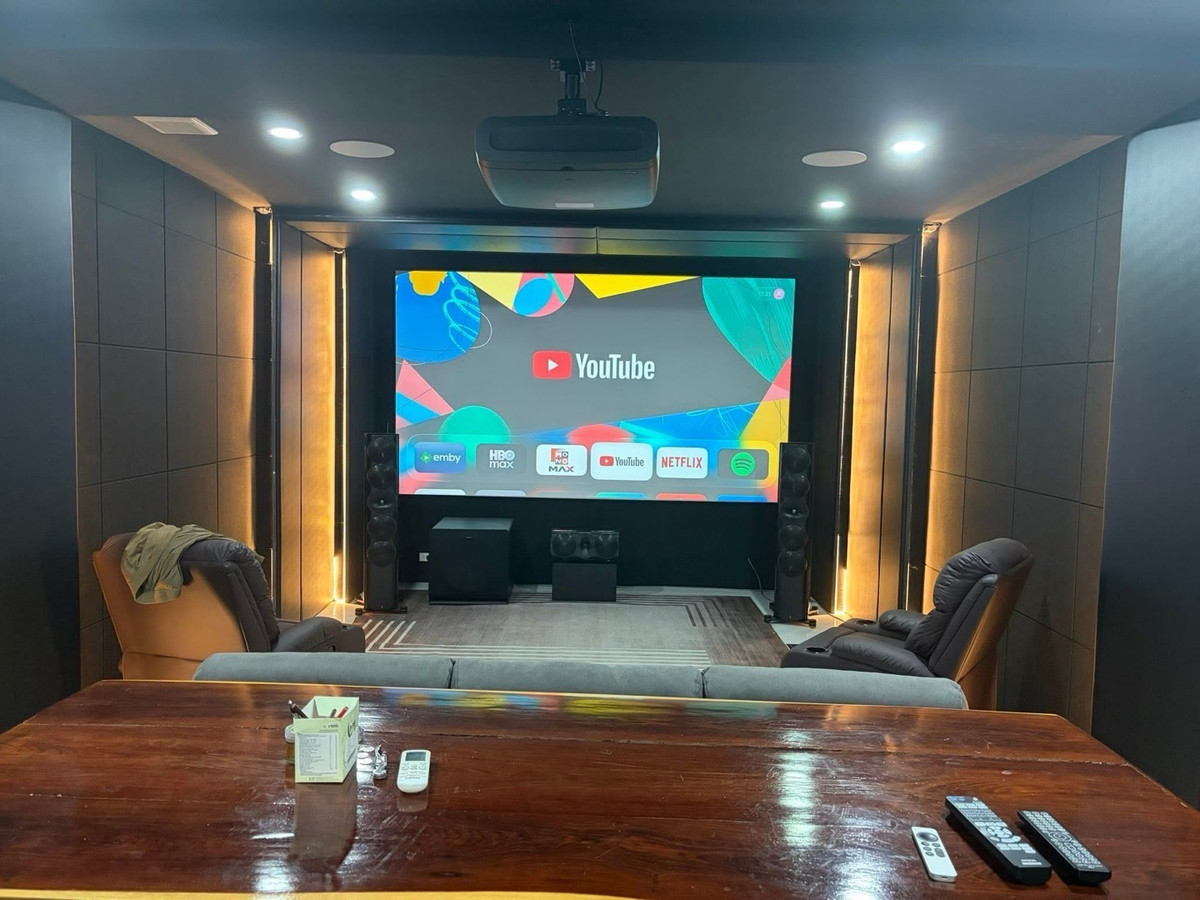 ขายพัทยา บางแสน ชลบุรี สัตหีบ : Pool Villa with 3 stories For Sale !!! South Pattaya 