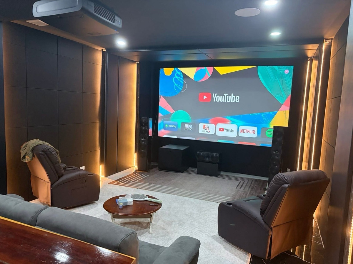 ขายพัทยา บางแสน ชลบุรี สัตหีบ : Pool Villa with 3 stories For Sale !!! South Pattaya 