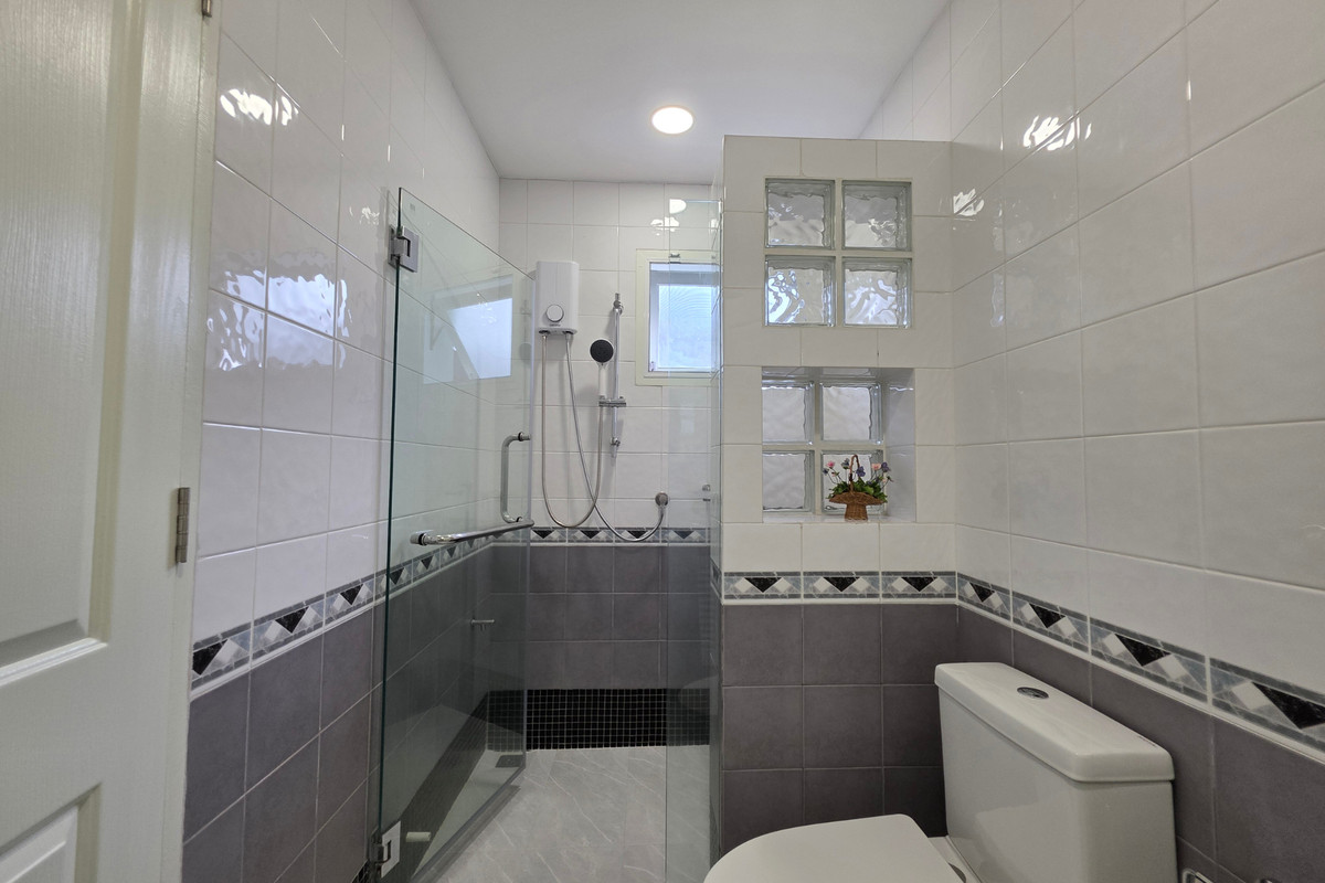 ขายบ้านเกษตรศาสตร์ รัชโยธิน : ขายบ้านหลังใหญ่ 85 ตร.วา โฮมมี่สไตล์ นันทวันวัชรพล ใหม่มาก พร้อมอยู่