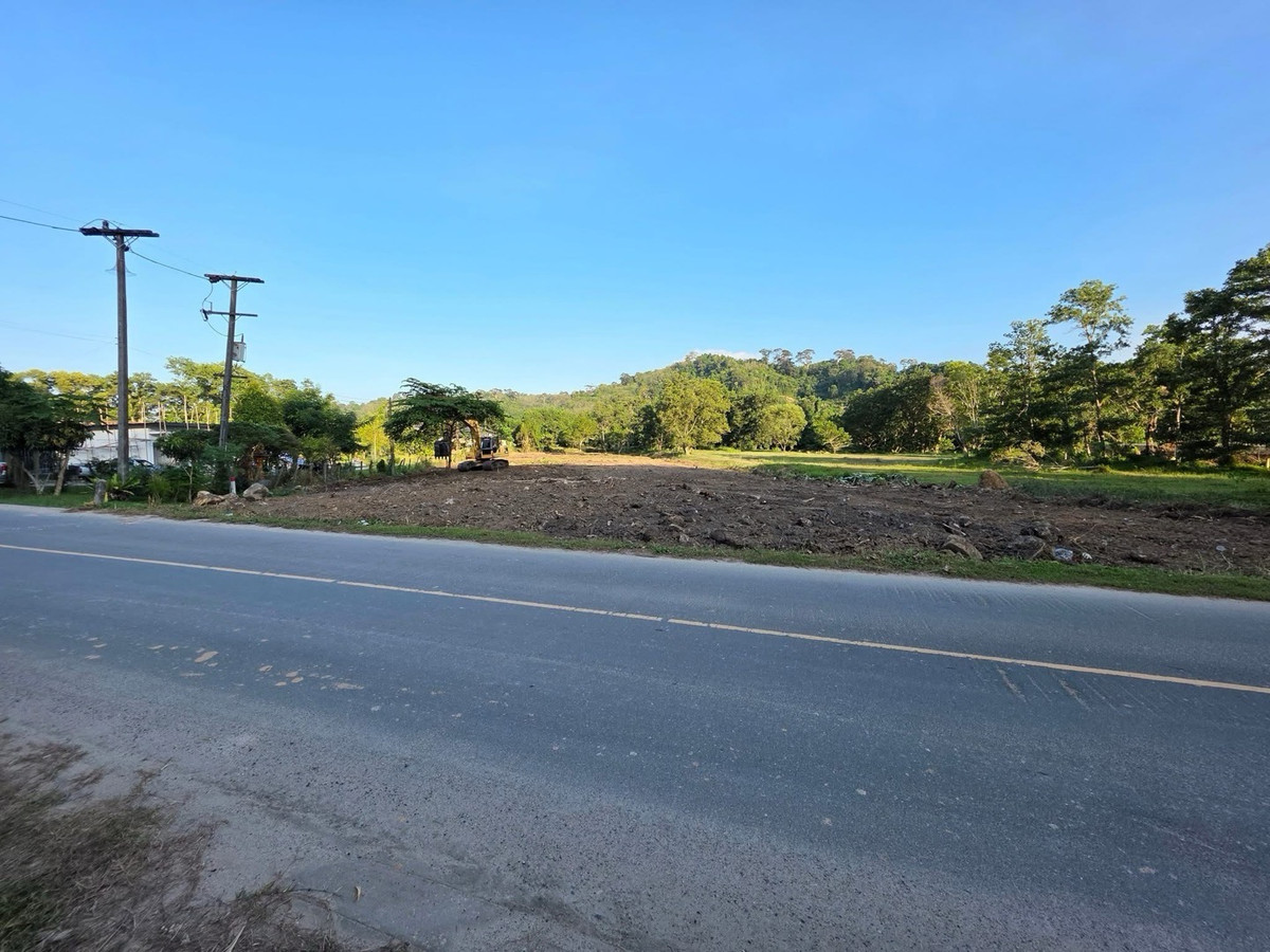 ขายที่ดินภูเก็ต : ที่ดินภูเก็ตทำเลดีไกล้ทะเลแค่4นาที 