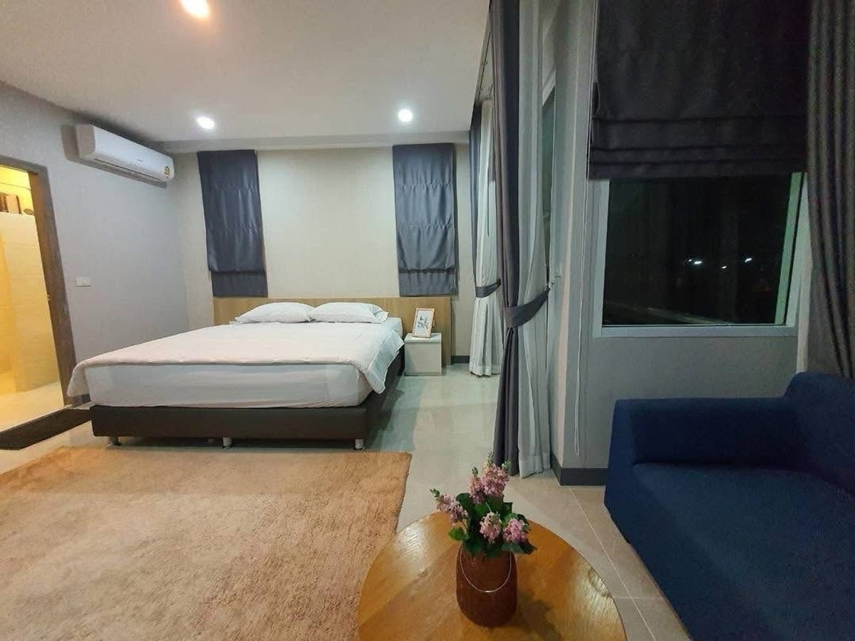 ขายพัทยา บางแสน ชลบุรี สัตหีบ : Pool Villa with 3 stories For Sale !!! South Pattaya 