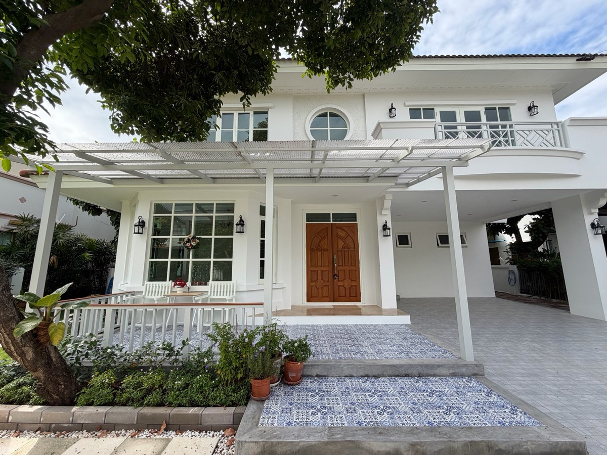 ขายบ้านเกษตรศาสตร์ รัชโยธิน : นันทวัน วัชรพล – พหลโยธิน ✨ รีโนเวทใหม่ทั้งหลัง สีขาวคลีนหรู พร้อมเข้าอยู่