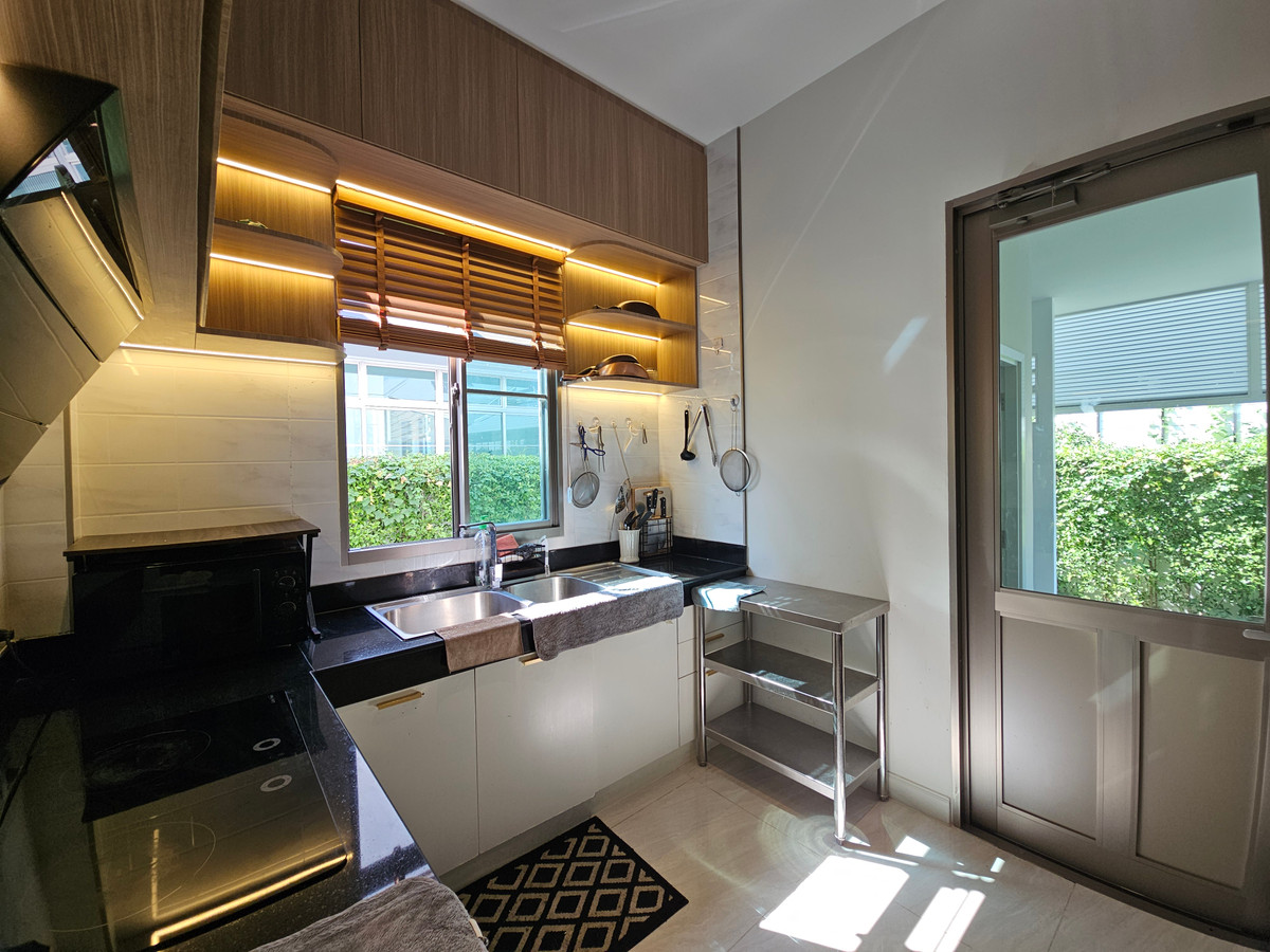 HouseLadkrabang, Suwannaphum Airport : For rent: Perfect Masterpiece Sukhumvit 77 (137 sq m.) 4 bedrooms, 6 bathrooms, next to Robinson Lat Krabang.