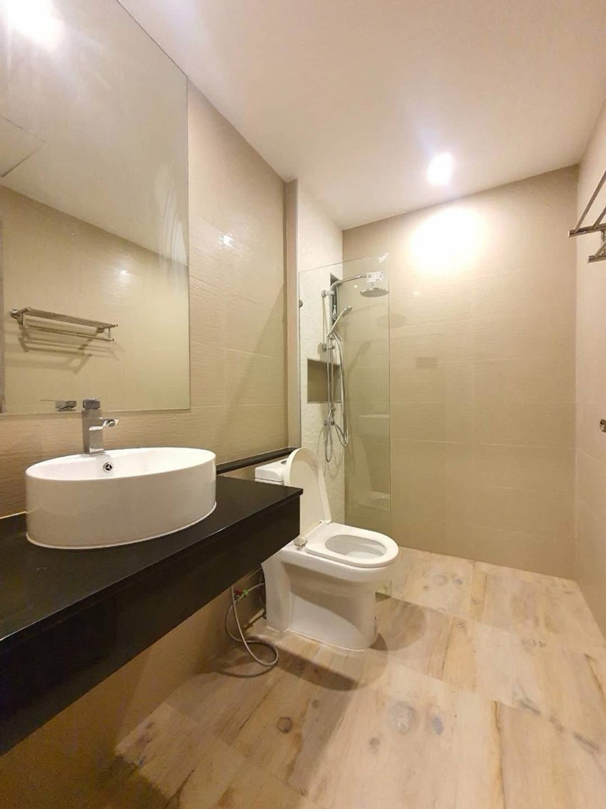 ขายพัทยา บางแสน ชลบุรี สัตหีบ : Pool Villa with 3 stories For Sale !!! South Pattaya 