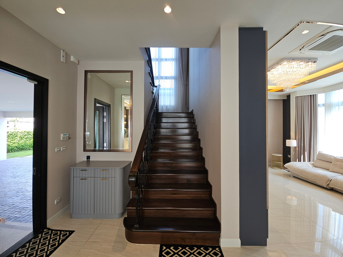 HouseLadkrabang, Suwannaphum Airport : For rent: Perfect Masterpiece Sukhumvit 77 (137 sq m.) 4 bedrooms, 6 bathrooms, next to Robinson Lat Krabang.