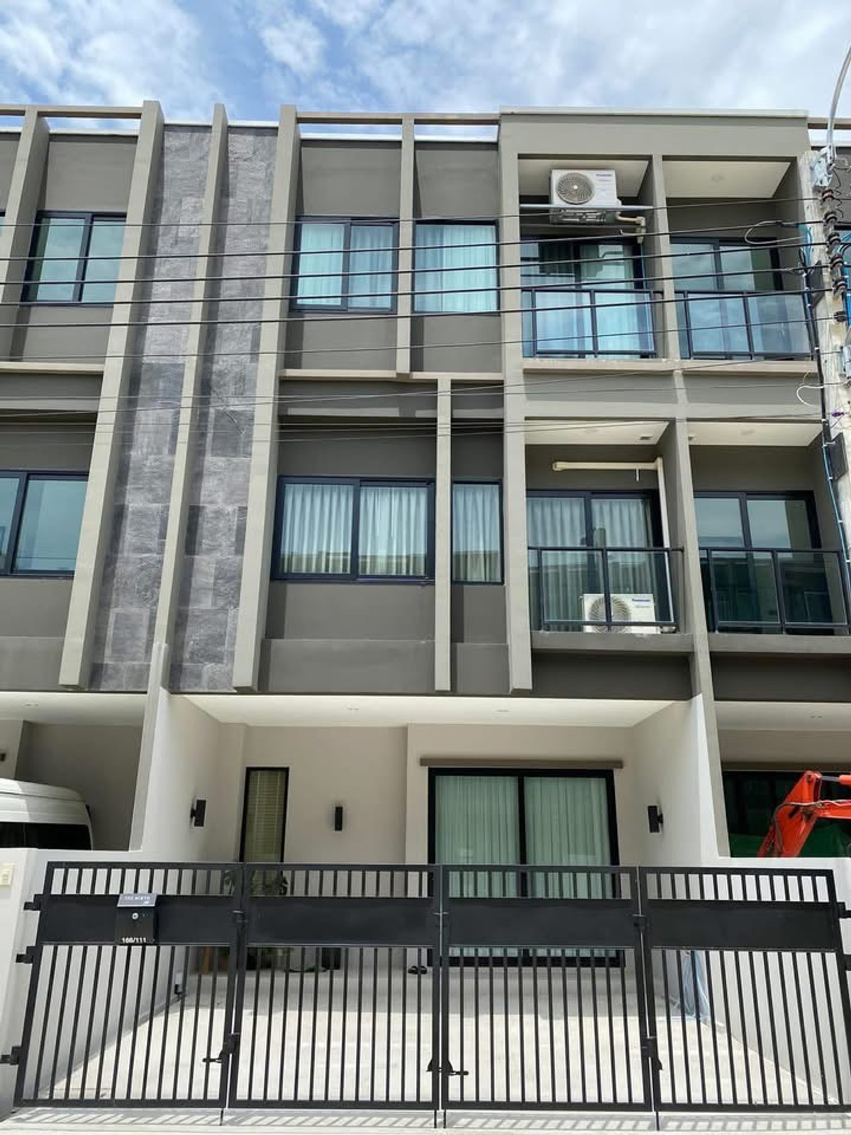 ให้เช่าทาวน์โฮมพระราม 5 ราชพฤกษ์ บางกรวย : 💥CP-9603💥ให้เช่า ทาวน์โฮม 3 ชั้น โครงการ เดอะ เมิร์ธ ไลท์ ราชพฤกษ์ - พระราม 5 เฟอร์และเครื่องใช้ไไฟ้าครบ พร้อมเข้าอยู่👉แอดไลน์ @goodcondo