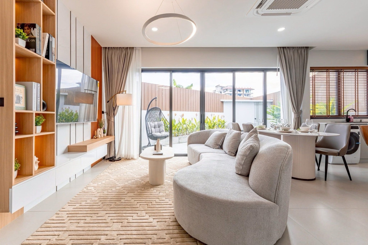 ขายพัทยา บางแสน ชลบุรี สัตหีบ : บ้านเดี่ยว ชั้นเดียว พร้อมสระว่ายน้ำ รวมเฟอร์นิเจอร์เครื่องใช้ไฟฟ้าแต่งครบ 