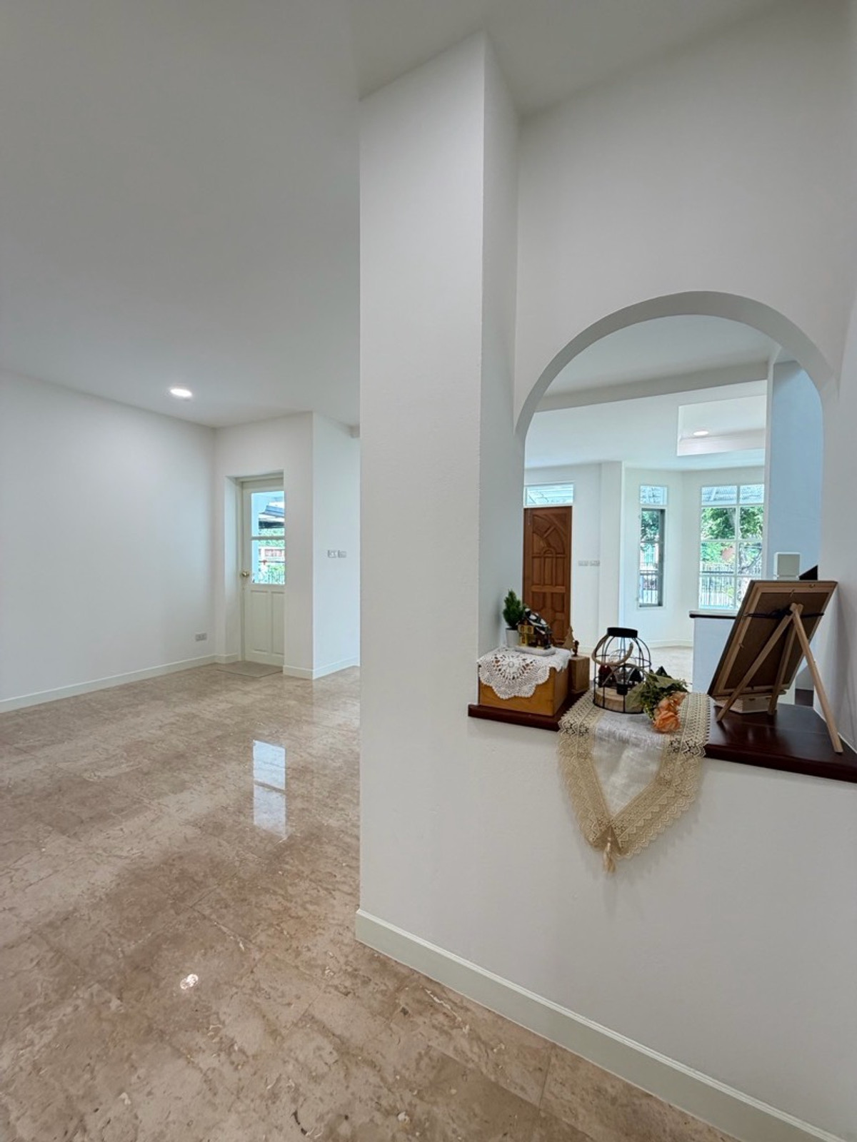 For SaleHouseKasetsart, Ratchayothin : Nantawan Watcharaphon - Phahonyothin ✨ Newly renovated entire house, white, clean, luxurious, ready to move in.