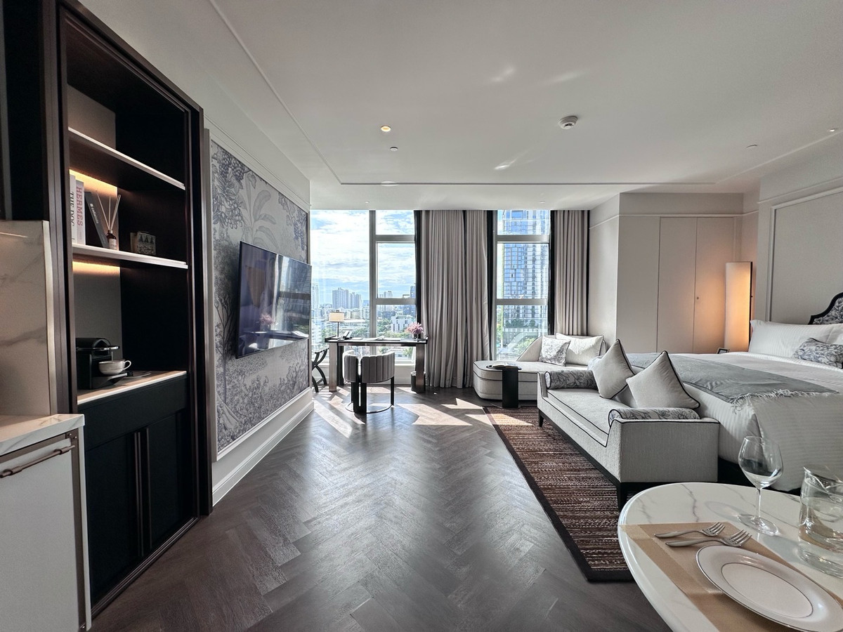 For RentCondoSukhumvit, Asoke, Thonglor : Luxury Serviced Residence @ Sukhumvit 38 | La Clef Bangkok – Studio Exclusive (44-46 sqm) | 082-4499822