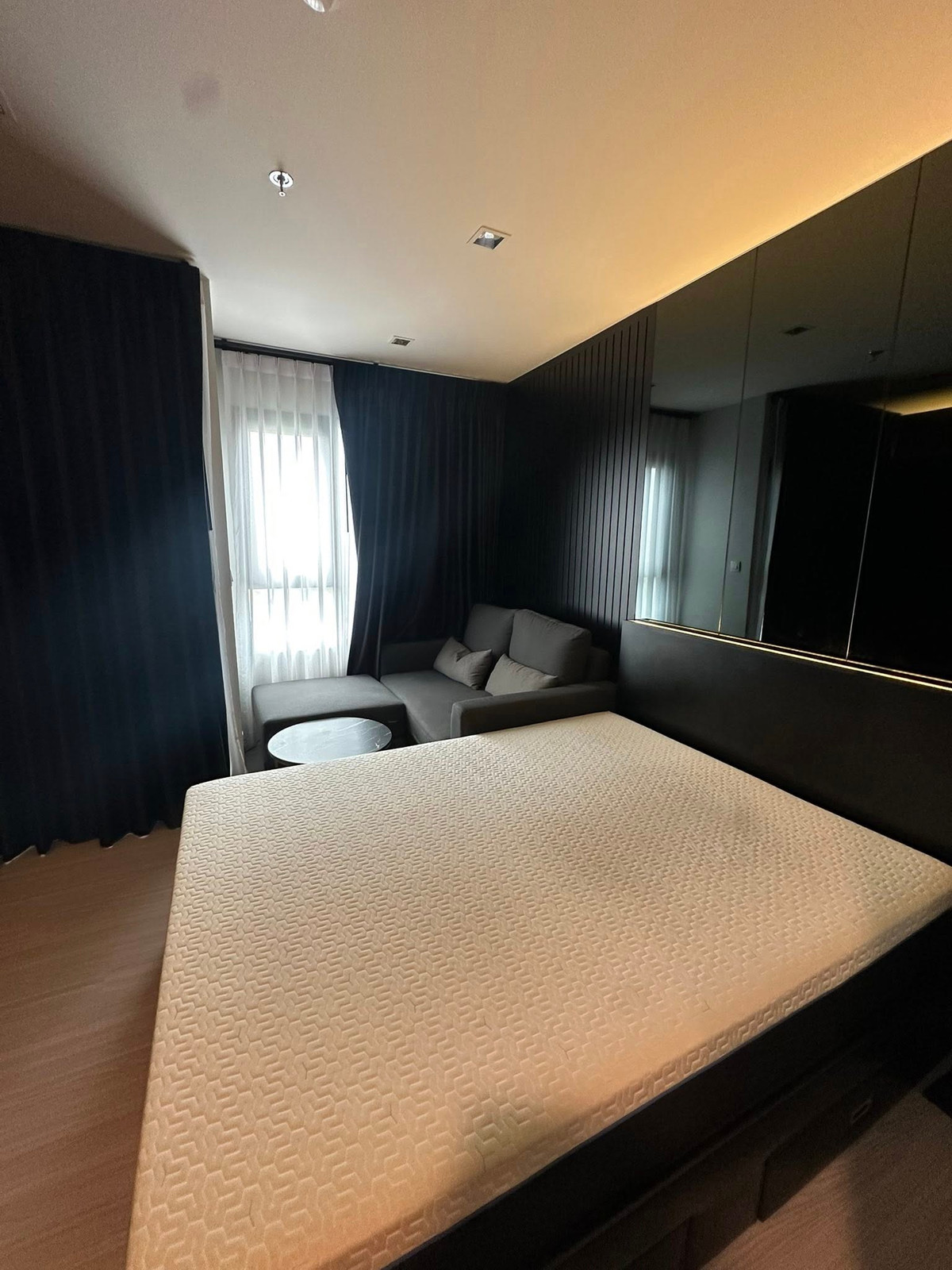 ให้เช่าคอนโดท่าพระ ตลาดพลู วุฒากาศ :  ⭐️ Life Sathorn Sierra ⭐️ ห้องขนาด 28 ตรม. ชั้น 7 ตกแต่งพร้อมอยู่ เครื่องใช้ไฟฟ้าครบ