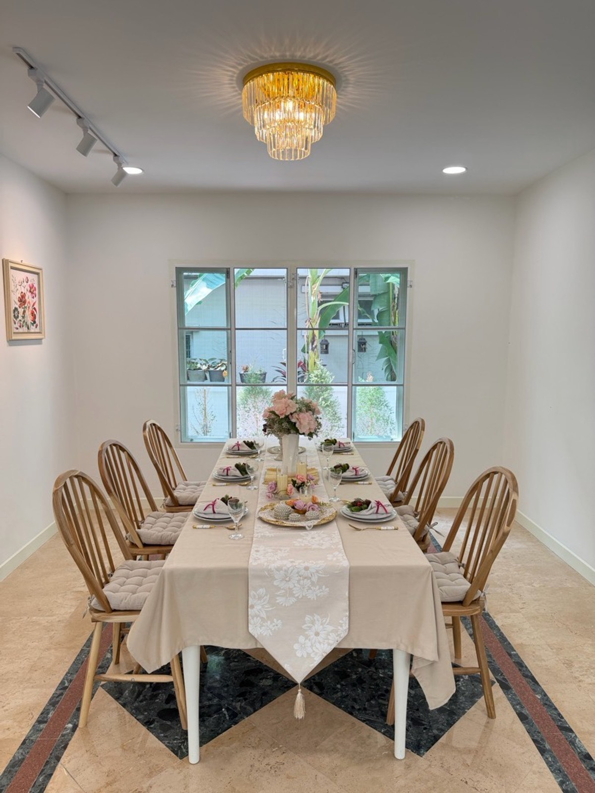 For SaleHouseKasetsart, Ratchayothin : Nantawan Watcharaphon - Phahonyothin ✨ Newly renovated entire house, white, clean, luxurious, ready to move in.